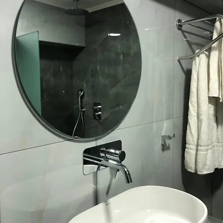 Athanasia Hotel